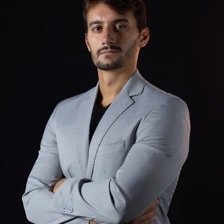 Gustavo Leão